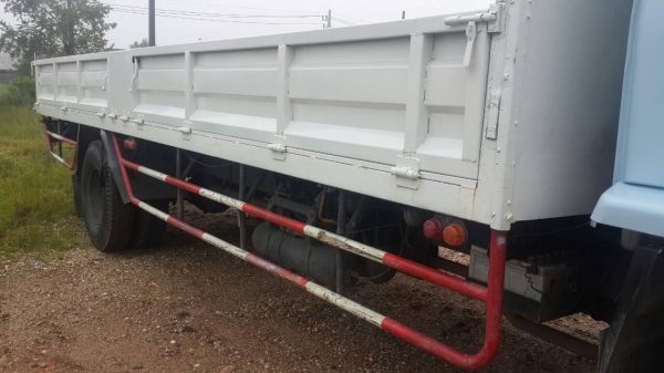 เตรียมจะติดเครน 3.5 ตัน รถปี 2538 .ขายรถอีซูซุ195 FTR32แท้ห้าง สวยๆ ยางเต็ม7เส้นเครื่องแน่นๆ ยาว 7.20 เมตร ภาษีเต็ม ผมมี2คันแบ่งขาย 1คัน เตรียมจะติดเครน 3.5 ตัน รถปี 2538 .ขายรถอีซูซุ195 FTR32แท้ห้าง สวยๆ ยางเต็ม7เส้นเครื่องแน่นๆ ยาว 7.20 เมตร ภาษีเต็ม ผมมี2คันแบ่งขาย 1คัน