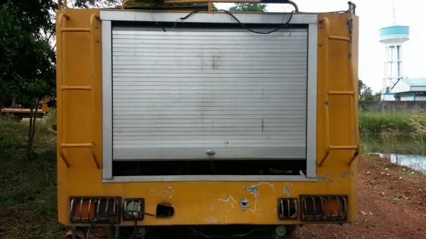 ถังน้ำ เครื่องดีเซล ปั๊มฉีดแรงดันสูง มาก อุปกรณ์ครบ สภาพยังok