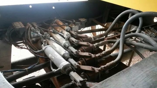 ถังน้ำ เครื่องดีเซล ปั๊มฉีดแรงดันสูง มาก อุปกรณ์ครบ สภาพยังok