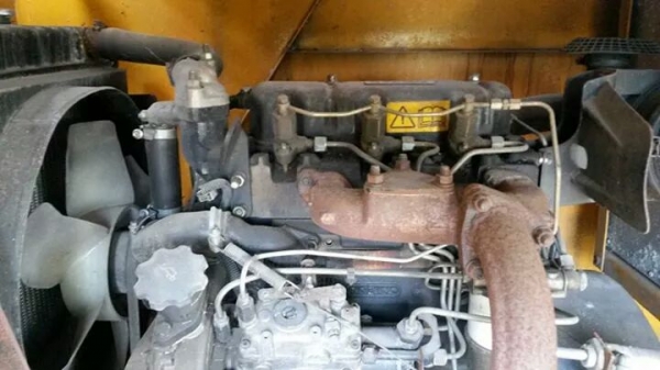 ถังน้ำ เครื่องดีเซล ปั๊มฉีดแรงดันสูง มาก อุปกรณ์ครบ สภาพยังok