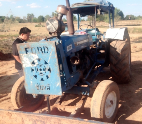 FORD 6600 T3 เพลาเดียว รถสาพดีพร้อมใช้งานได้เลย เครื่องเดิมปั๊มเดิมแน่นดีแรงดี ทำงานคล่องตัวดีมากครับ อุปกรณ์ครบพร้อม มีใบดันหน้า ผานพรวน 3 เอกสารสัญญาซื้อขาย ราคาต่อรองได้ครับ FORD 6600 T3 เพลาเดียว รถสาพดีพร้อมใช้งานได้เลย เครื่องเดิมปั๊มเดิมแน่นดีแรงดี ทำงานคล่องตัวดีมากครับ อุปกรณ์ครบพร้อม มีใบดันหน้า ผานพรวน 3 เอกสารสัญญาซื้อขาย ราคาต่อรองได้ครับ