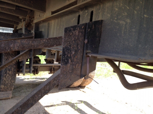 (ขายตัวแม่ 1650000.)270แรง ปี*2548 ยูโร2...FXZ23NZF2 4-3000280 แค่ฝาข้างดั้มมีตำหนิเท่านั้น..อย่างอื่นสวย....