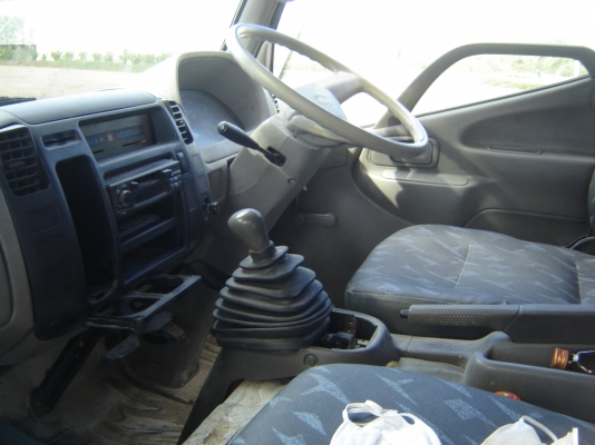 ขายดาวน์รถหกล้อราคา  120000 บาท  HENO  130 แรง โทร 0843376760