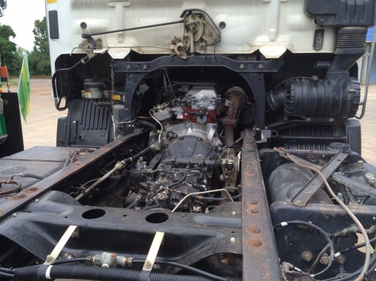 ขายด่วนสิบล้อสองเพลา เม็กก้า หัวคัสซี 260แรง ปี48