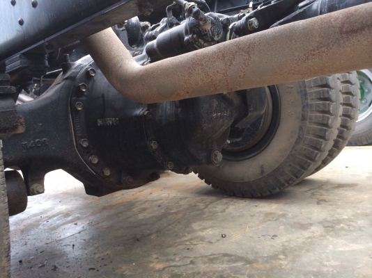 ขายด่วนสิบล้อสองเพลา เม็กก้า หัวคัสซี 260แรง ปี48