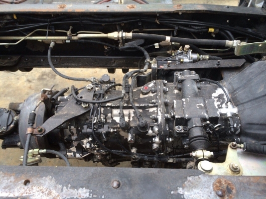 ขายด่วนสิบล้อสองเพลา เม็กก้า หัวคัสซี 260แรง ปี48