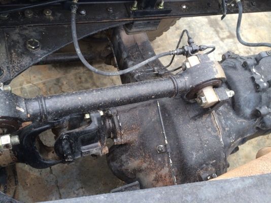 ขายด่วนสิบล้อสองเพลา เม็กก้า หัวคัสซี 260แรง ปี48