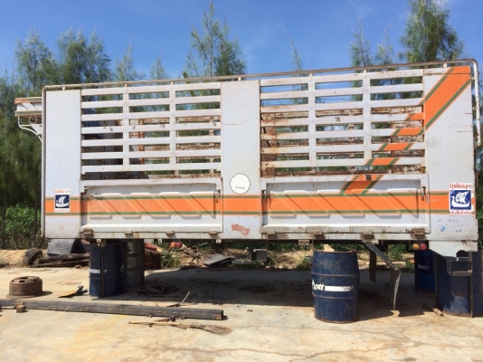 ขายด่วนสิบล้อสองเพลา เม็กก้า หัวคัสซี 260แรง ปี48