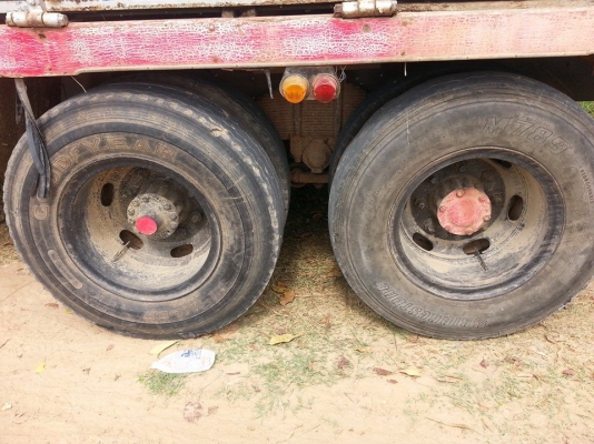 ขาย10ล้อ เครื่อง175แรง เครื่องดี แคชซีสวย พ.เพาเวอร์ เบรกทิฟฟี่ สภาพพร้อมใช้งาน เอกสารพร้อมโอน สนใจโทร 090-8588220คุณนะ ID:narong498 หรือwww.truck.in.th/498 หรือfb:ณรงค์ ซื้อขายรถมือสอง(เว็บไซต์ส่วนตัว)