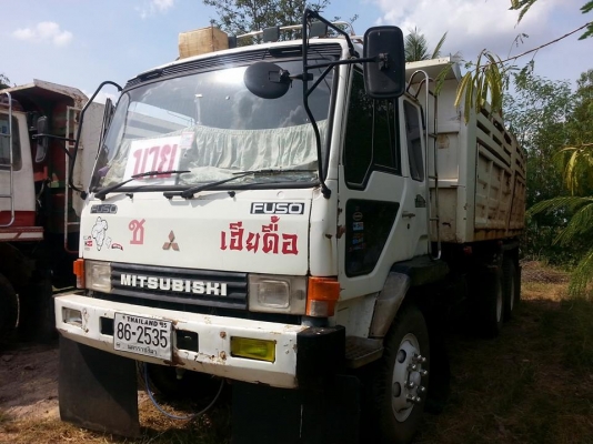 ขายMITSUBISHI FN527M-A เครื่อง220เทอร์โบ พ.เพาเวอร์ เบรกทิฟฟี่ ภายในสวย แอร์เย็น สภาพพร้อมใช้งาน เอกสารพร้อมโอน สนใจโทร 090-8588220คุณนะ ID:narong498 หรือwww.truck.in.th/498 หรือfb:ณรงค์ ซื้อขายรถมือสอง(เว็บไซต์ส่วนตัว)