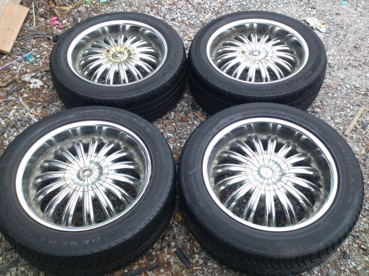 ขายแม็ก6รูขอบ20 พร้อมยาง265/50R20 ยางปี11 จำนวน 1  ชุด