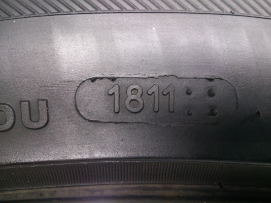 ขายแม็ก6รูขอบ20 พร้อมยาง265/50R20 ยางปี11 จำนวน 1  ชุด