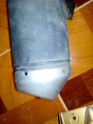 MSX 125 cc อะไหล่ เดิมบังโคลนหน้าเปลือกข้างปิดถัง และ ราคา 700 บาท MSX 125 cc อะไหล่ เดิมบังโคลนหน้าเปลือกข้างปิดถัง และ ราคา 700 บาท