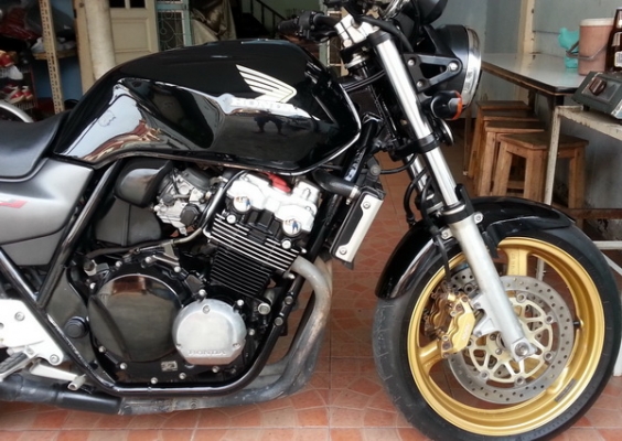 ขาย cb 400 vtec 3 อินวอย สรรพสามิตร