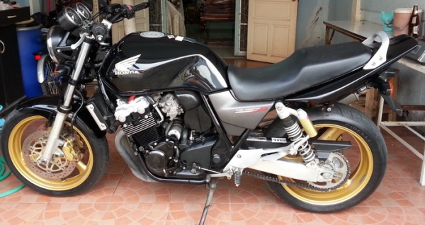 ขาย cb 400 vtec 3 อินวอย สรรพสามิตร ขาย cb 400 vtec 3 อินวอย สรรพสามิตร