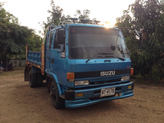 ขายรถ6ล้อดั้ม     ROCKY  185