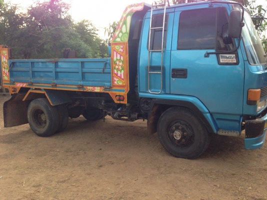 ขายรถ6ล้อดั้ม     ROCKY  185