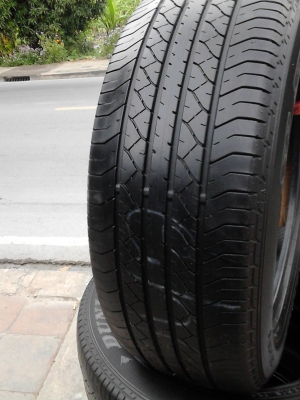 235/60R18 DUNLOP SP SPORT 270 ปี2012 ไม่มีปะ ชุด 4 เส้น TEL.081-427-3941 235/60R18 DUNLOP SP SPORT 270 ปี2012 ไม่มีปะ ชุด 4 เส้น TEL.081-427-3941