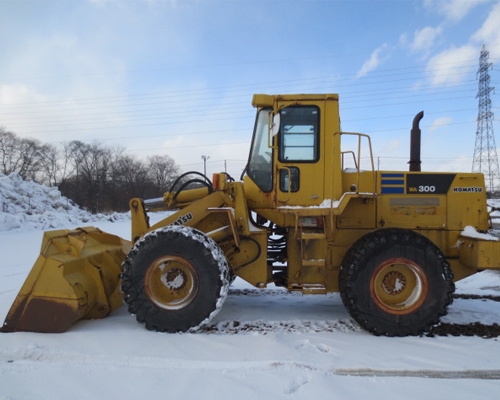 KOMATSU WA300-1 KOMATSU WA300-1