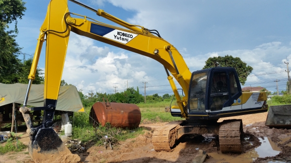 ขายsk200-3 ไฟครบรถสวยสภาพดี