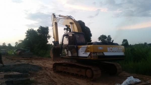 ขายsk200-3 ไฟครบรถสวยสภาพดี ขายsk200-3 ไฟครบรถสวยสภาพดี