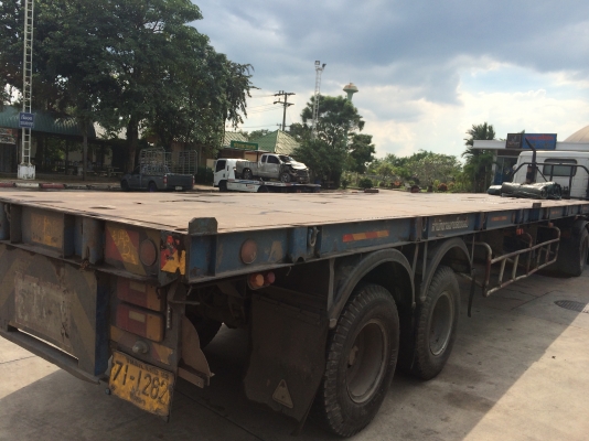 ห้างพี้นเรียบ2คาน ยาว12ม.ปี*2547 สภาพสวย ดอกยางอ่อน ใช้งานอยู่ ฝากขาย170000.