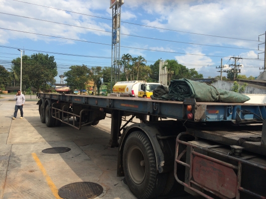 ห้างพี้นเรียบ2คาน ยาว12ม.ปี*2547 สภาพสวย ดอกยางอ่อน ใช้งานอยู่ ฝากขาย170000.