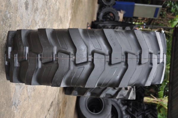 ยางรถตักใหม่ ขนาด 16.9-24 OTANI  ราคาถูก