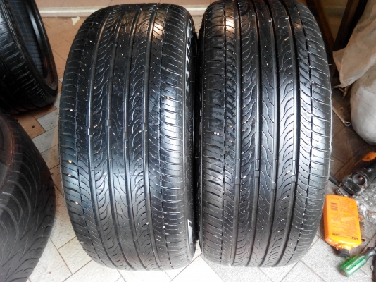 ยาง Maxxis 205/45/17 ปี12 ดอกเต็มๆ แน่นๆ