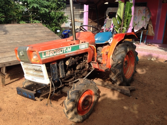 ขายด่วน รถไถนา ขาย KUBOTA L2202DT-M -4X4 2เพลา มีภาพวีดีโอ ราคา 55,000 บาท สภาพเดิมๆ PTO ระบบเกียร์เ