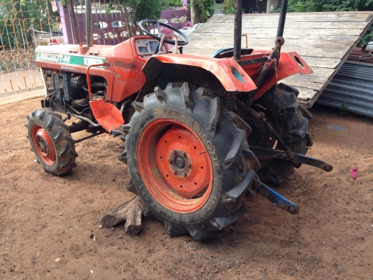 ขายด่วน รถไถนา ขาย KUBOTA L2202DT-M -4X4 2เพลา มีภาพวีดีโอ ราคา 55,000 บาท สภาพเดิมๆ PTO ระบบเกียร์เ ขายด่วน รถไถนา ขาย KUBOTA L2202DT-M -4X4 2เพลา มีภาพวีดีโอ ราคา 55,000 บาท สภาพเดิมๆ PTO ระบบเกียร์เ