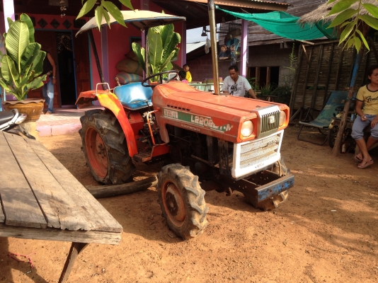 ขายด่วน รถไถนา ขาย KUBOTA L2202DT-M -4X4 2เพลา มีภาพวีดีโอ ราคา 55,000 บาท สภาพเดิมๆ PTO ระบบเกียร์เ