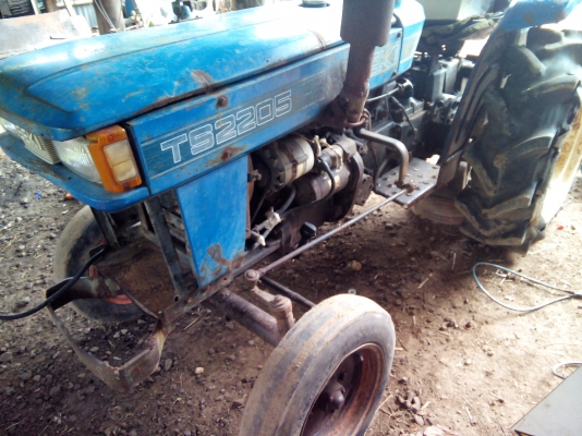 ลดสุดๆเลยครับ((((((  22222บาท)))))      ไม่ลดแล้วครับ    รถไถอิเซกิ TS2205 ตามสภาพ