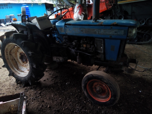 ลดสุดๆเลยครับ((((((  22222บาท)))))      ไม่ลดแล้วครับ    รถไถอิเซกิ TS2205 ตามสภาพ