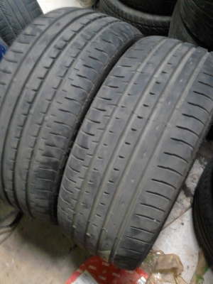 225/35R20 acceiera PHI ปี2012 มี 2 เส้น TEL.081-427-3941