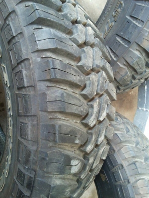 ขายยาง 285/75/16 MUD CLAWER DEESTONE