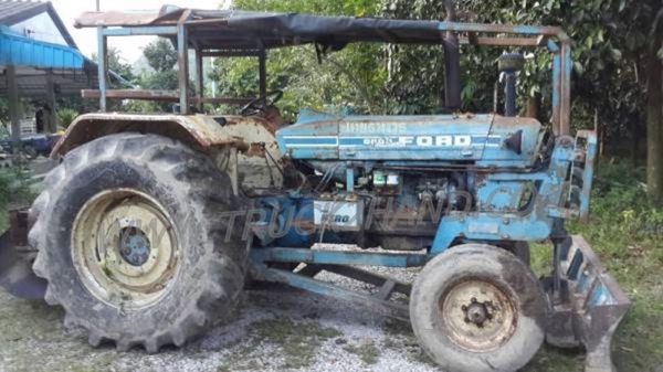 รถไถ ยี่ห้อ FORD รุ่น 6600 เครื่องT5 ปั้มเหลี่ยม มีเล่มทะเบียน
