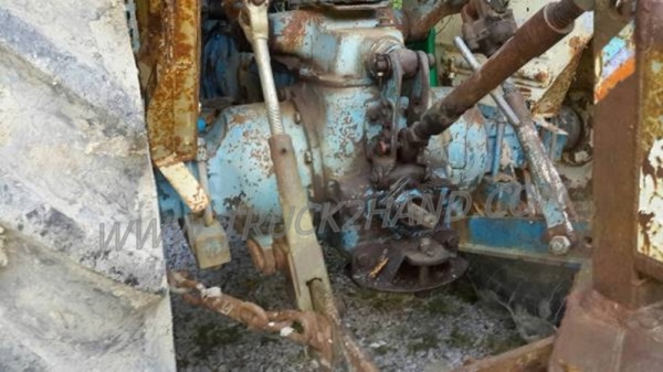 รถไถ ยี่ห้อ FORD รุ่น 6600 เครื่องT5 ปั้มเหลี่ยม มีเล่มทะเบียน รถไถ ยี่ห้อ FORD รุ่น 6600 เครื่องT5 ปั้มเหลี่ยม มีเล่มทะเบียน