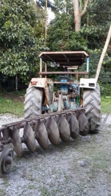 รถไถ ยี่ห้อ FORD รุ่น 6600 เครื่องT5 ปั้มเหลี่ยม มีเล่มทะเบียน รถไถ ยี่ห้อ FORD รุ่น 6600 เครื่องT5 ปั้มเหลี่ยม มีเล่มทะเบียน