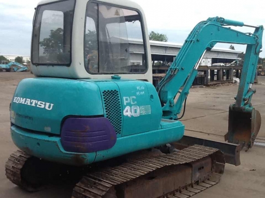 SALE__แบคโฮ KOMATSU PC40-7 เก่านอกญี่ปุ่นแท้ สภาพสวยมาก  พร้อมใช้งาน