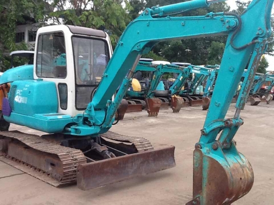 SALE__แบคโฮ KOMATSU PC40-7 เก่านอกญี่ปุ่นแท้ สภาพสวยมาก  พร้อมใช้งาน