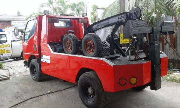 ขายรถยกสี่ล้อกลาง ช้อนล้อ ล้อเสริม เต็มระบบ ขายด่วน ขายรถยกสี่ล้อกลาง ช้อนล้อ ล้อเสริม เต็มระบบ ขายด่วน