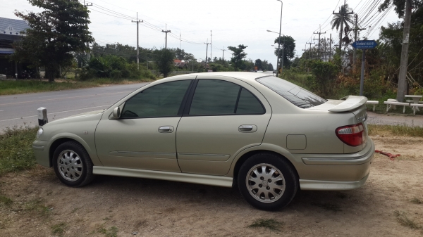 ขายnissan sunny neo ตัวTop