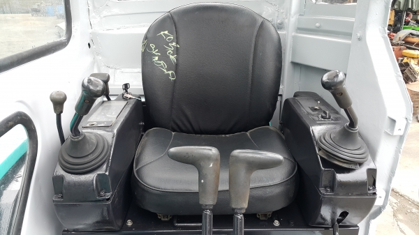 รถขุด KOBELCO รุ่น SK40SR แทร็กเหล็ก มือสองญี่ปุ่น รถขุด KOBELCO รุ่น SK40SR แทร็กเหล็ก มือสองญี่ปุ่น