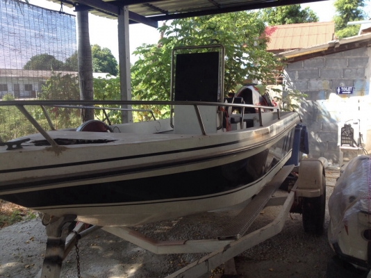 Boat fishing 15ft 40hp 125000 Boat fishing 15ft 40hp 125000