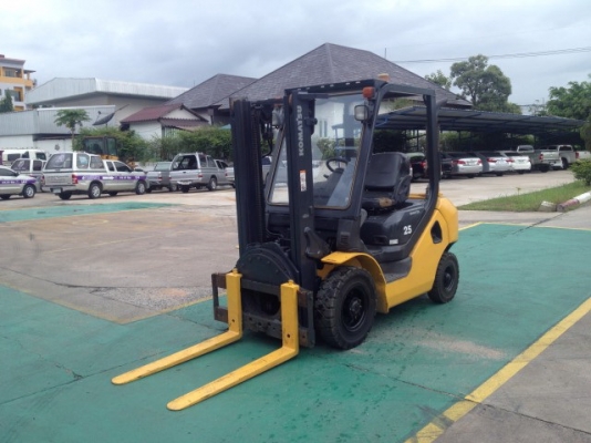 ขายรถโฟล์คลิฟท์ KOMATSU 2.0ตัน เสาสูง 3 เมตร  เครื่องยนต์ดีเซล เกียร์ออโต้ รถสวย  (2365)พร้อมใช้งาน ติดต่อ 089-9357399 ดลนภัส