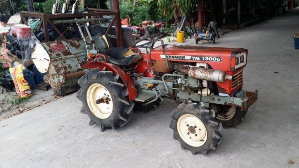 รถไถพรวนดินนั่งขับ  YANMAR  13 แรง  เก่าญี่ปุ่น 2 เพลา เครื่องยนต์ดีเซล