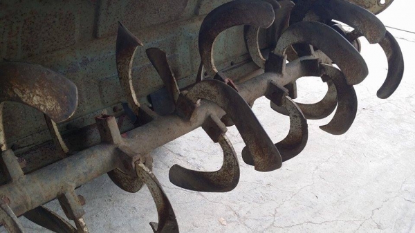 รถไถพรวนดินนั่งขับ  YANMAR  13 แรง  เก่าญี่ปุ่น 2 เพลา เครื่องยนต์ดีเซล