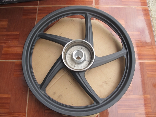 ขายล้อแม็กมอไซค์ HONDA  WAVE 110i  2014