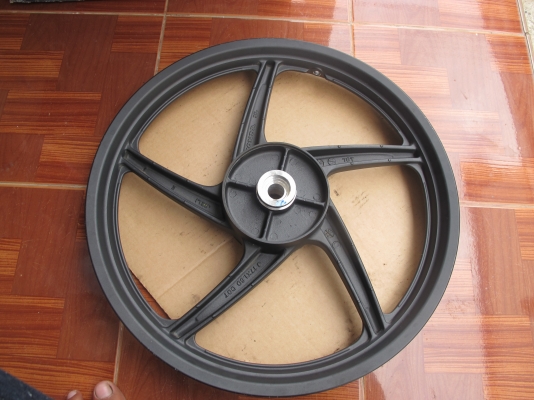 ขายล้อแม็กมอไซค์ HONDA  WAVE 110i  2014